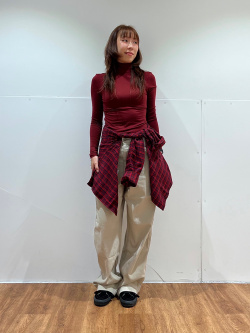 HEATTECH Ultra Light Turtleneck T-Shirt | Long Sleeve