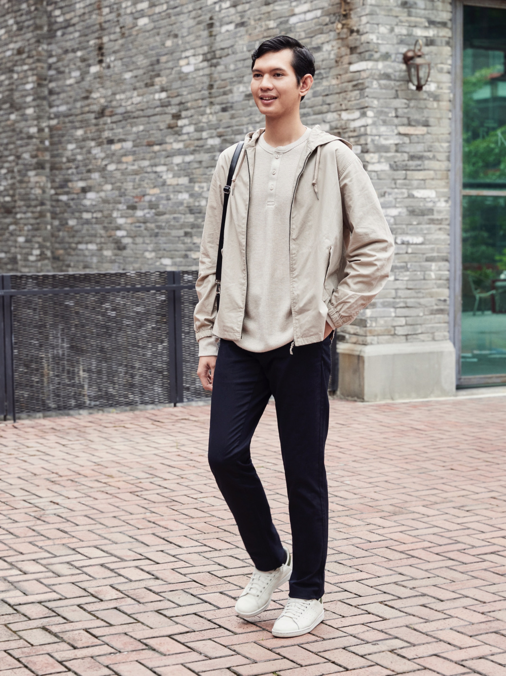 Check styling ideas for「SLIM FIT CHINO PANTS」
