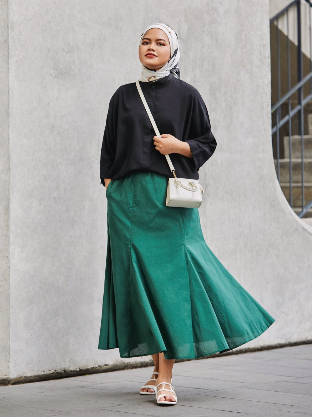 Green maxi outlet skirt hijab outfit