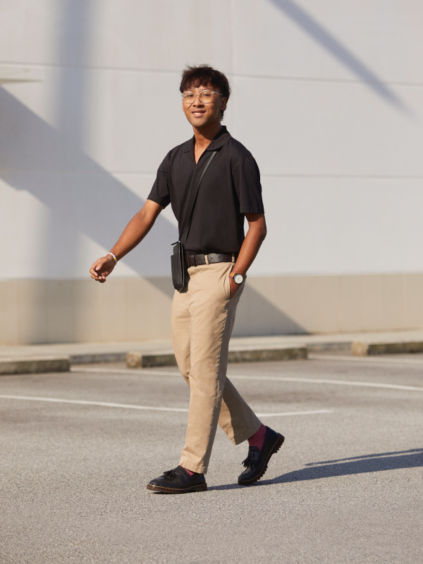 UNIQLO Malaysia - [NEW SMART ANKLE PANTS] Add a pop of