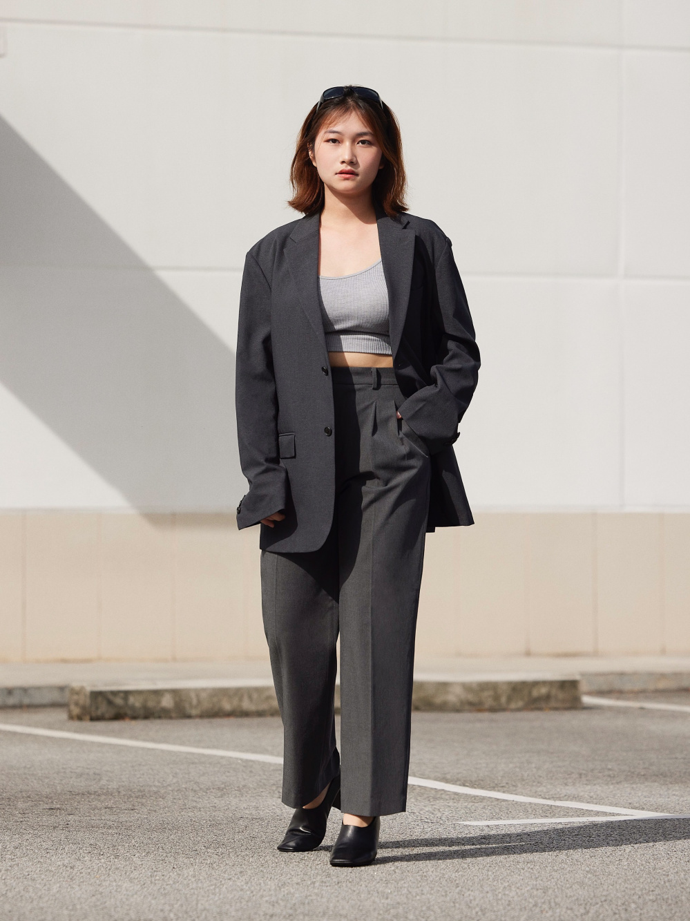 Check styling ideas for「Rayon Skipper Collar 3/4 Sleeve Blouse、Pleated Wide  Pants」