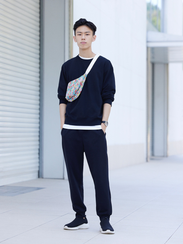 Stylish UNIQLO Men's Jogger Pants