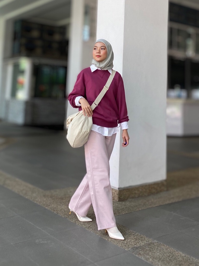 Check styling ideas for「Sweat Long Sleeve Shirt、Premium Linen Long