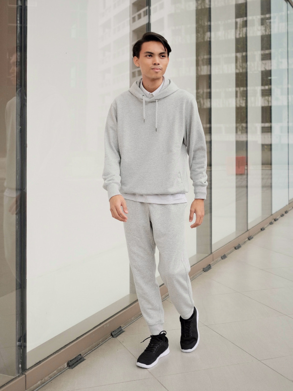 Uniqlo store grey joggers