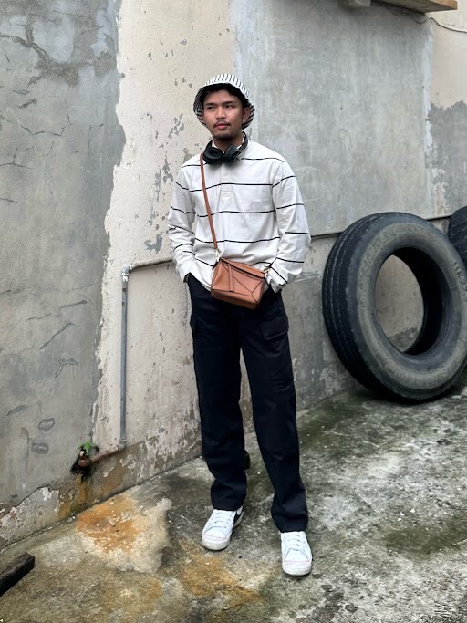 Check styling ideas for Rugger Long Sleeve Polo Shirt UNIQLO SG