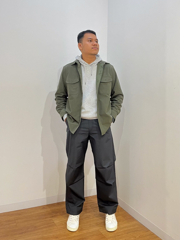 UNIQLO Wide-Fit Parachute Cargo Pants