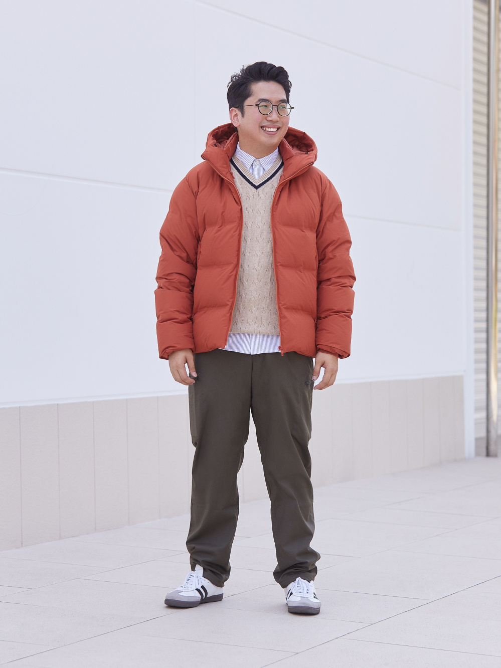 Uniqlo orange outlet vest