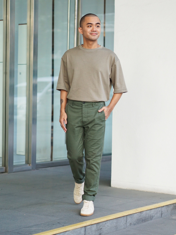 uniqlo oversized tee