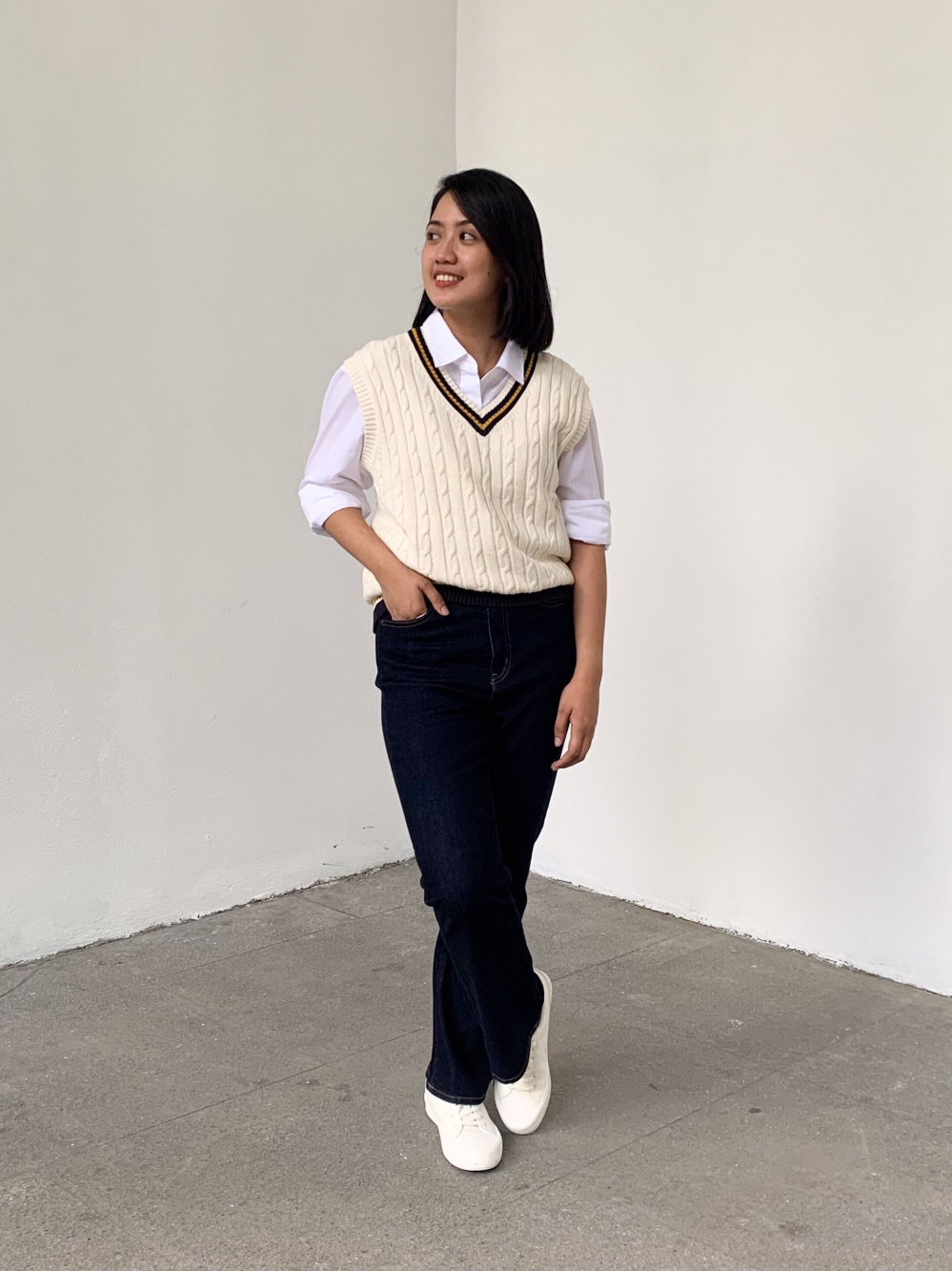uniqlo cable v neck vest
