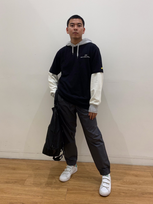 Uniqlo black best sale jogger pants