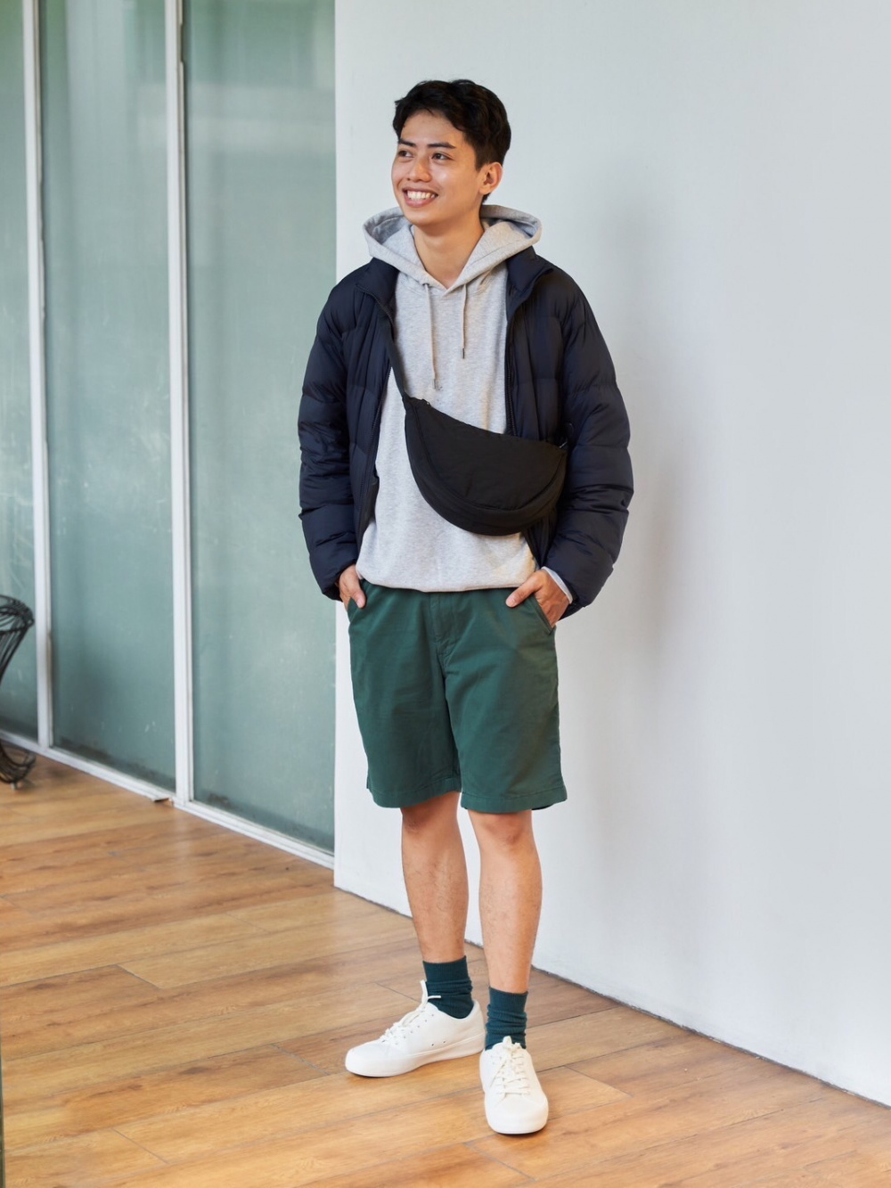 Check styling ideas for「Chino Shorts (length 21 - 25 cm)*、Round