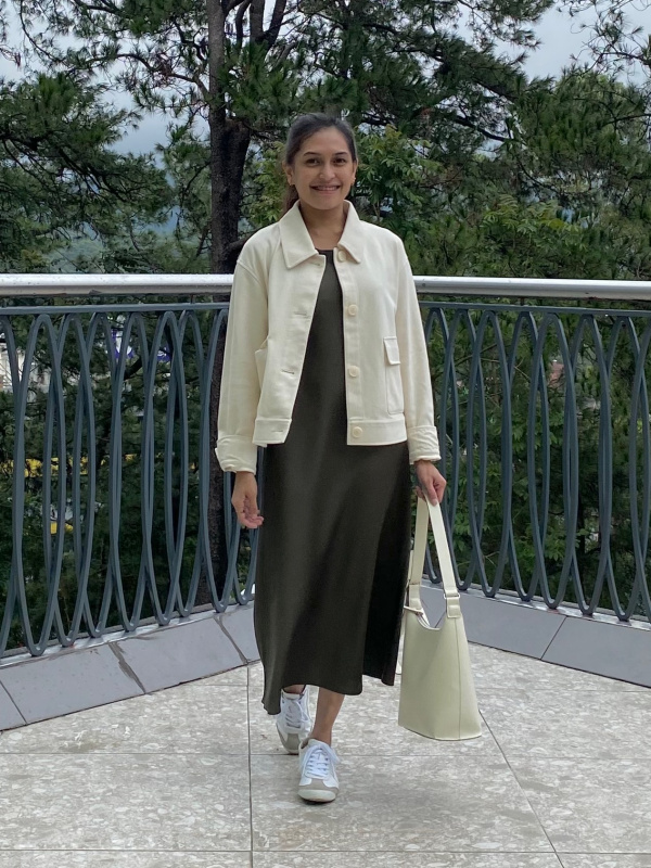 uniqlo satin dress sleeveless Find out styling inspiration for Satin Dress