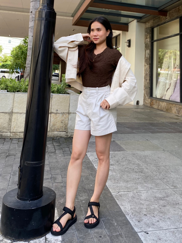 【I AM MARI】Bennuel Shirring Short Sleeve T-Shirt Skirt Set Check styling ideas for「Shirring Short Sleeve T-Shirt