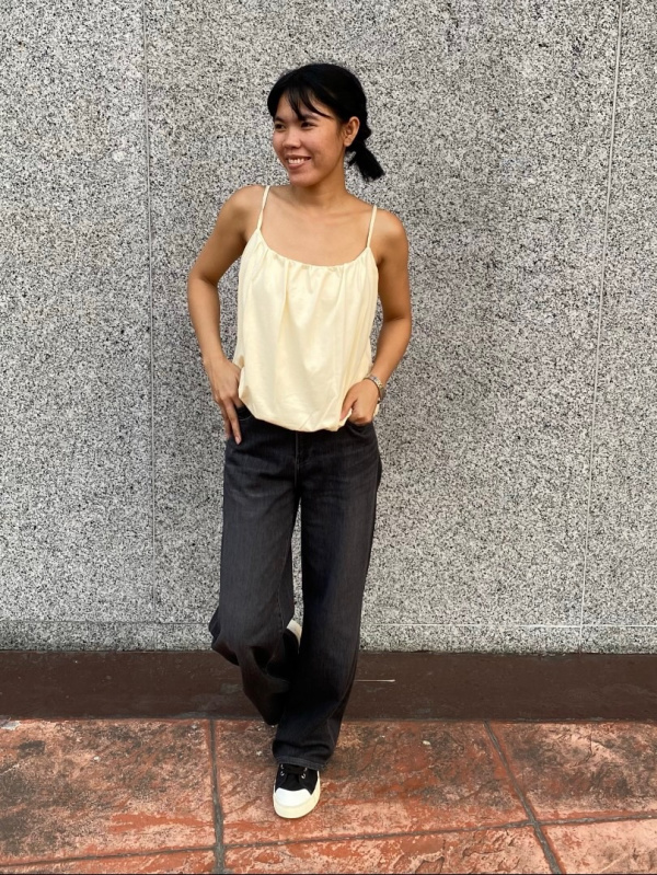 An outfit using Balloon Gathered Camisole｜UNIQLO PH