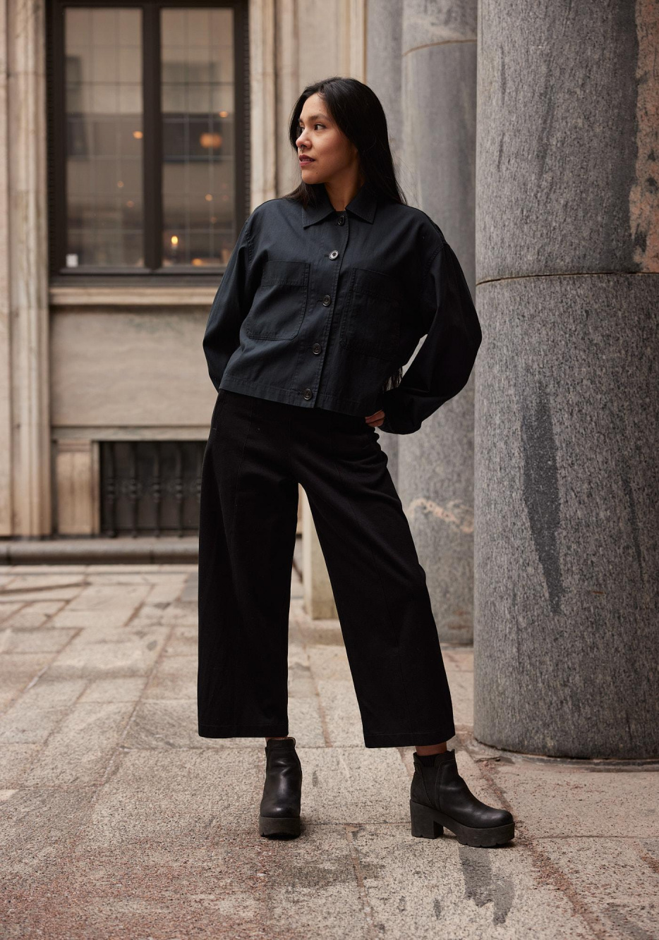 Button Detail Gaucho Pants - Black