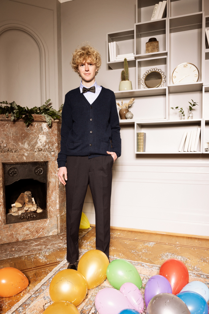 Check styling ideas for「Stretch Dry Sweat Pullover Hoodie、Denim Long