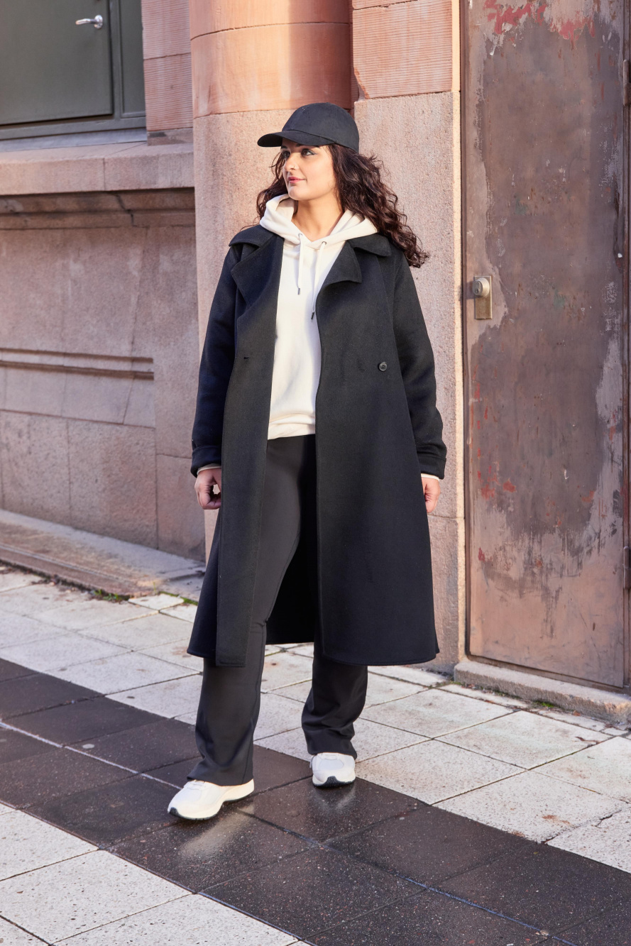 Check styling ideas for「U AIRism Cotton Oversized Crew Neck Half