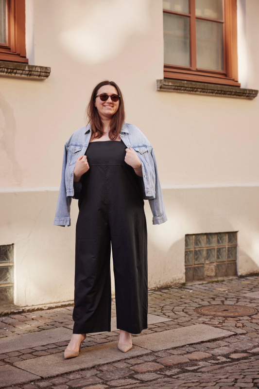 UNIQLO LINEN BLEND JUMPSUIT