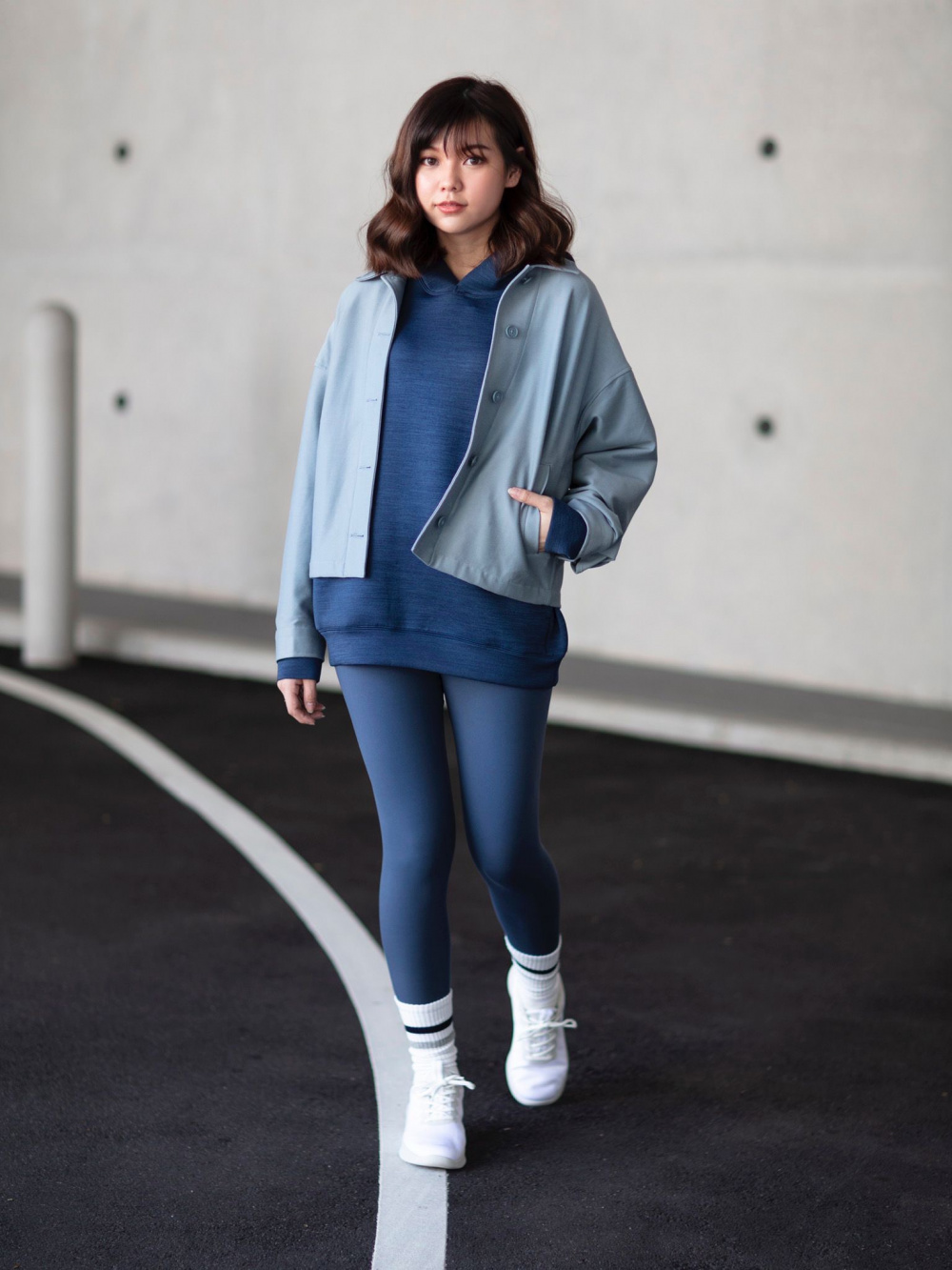Check styling ideas for「Ultra Stretch Dry Sweat Pullover Hoodie、AIRism UV  Protection Soft Leggings (Print)」