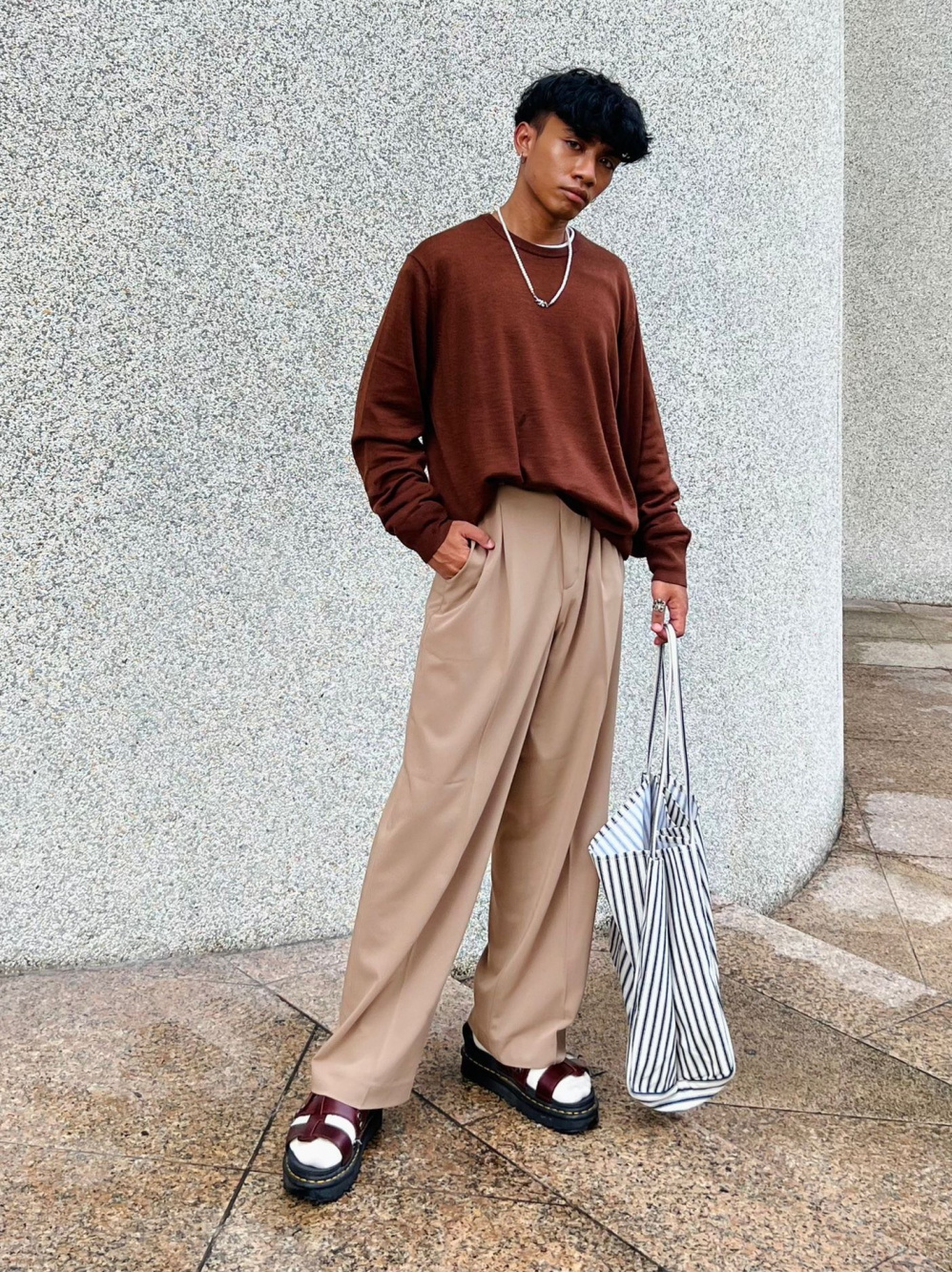 Check styling ideas for「COTTON LONG SLEEVE SHIRT、PLEATED WIDE PANTS」
