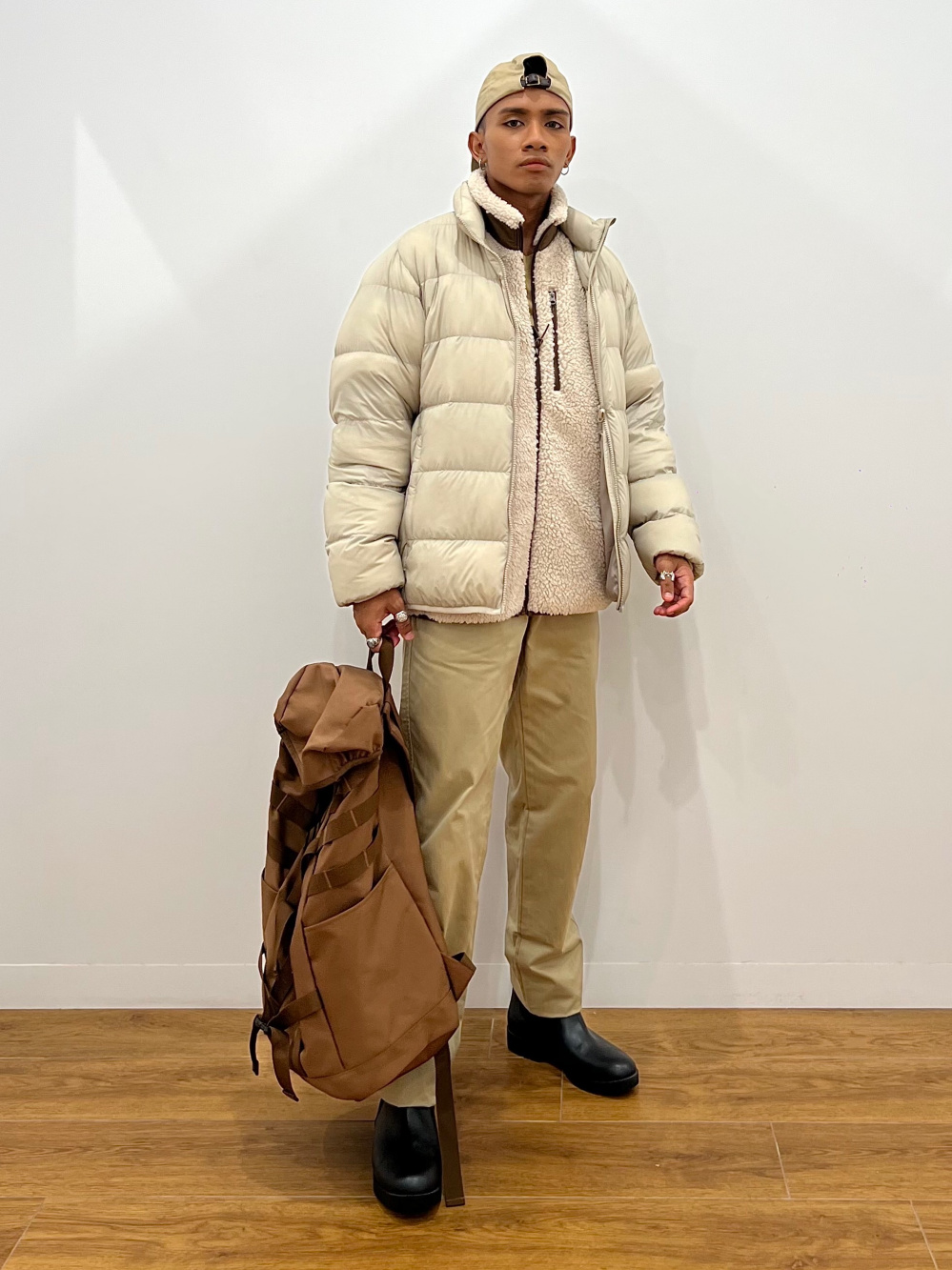 Check styling ideas for「HEATTECH Warm-Lined Pants」