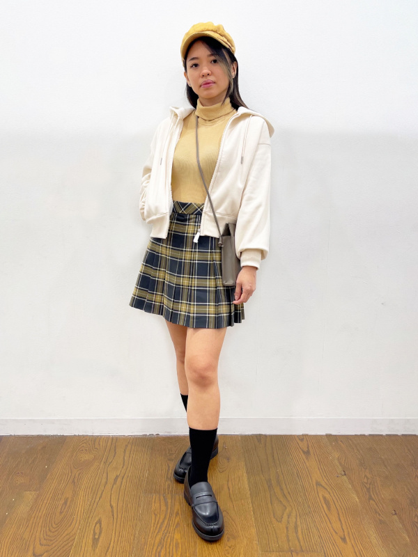 Uniqlo 2025 checkered skirt