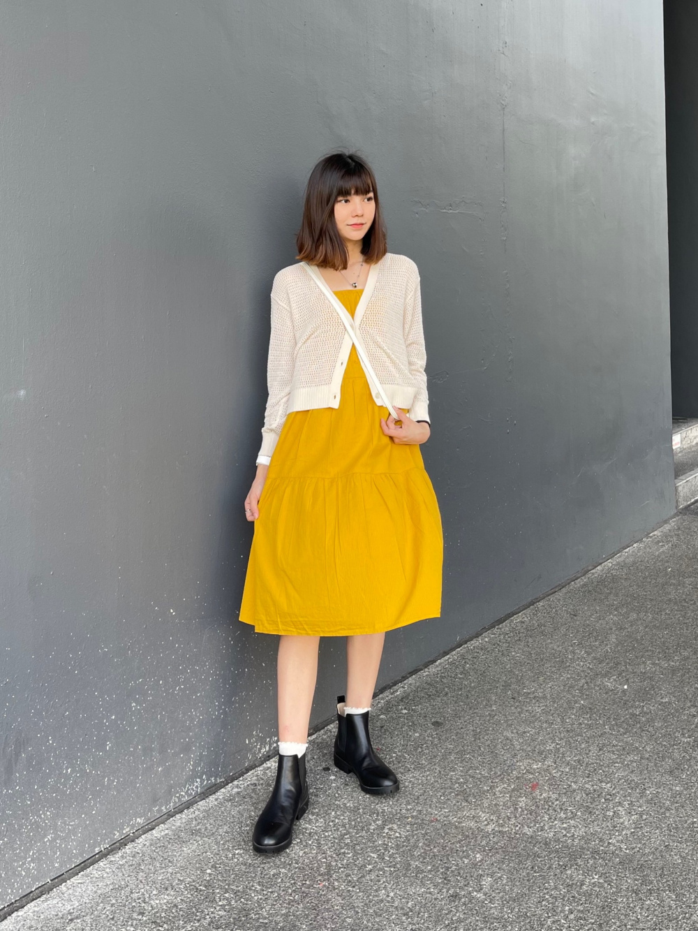 Check styling ideas for「Linen-Blend Gathered Camisole Dress、Mesh Long-Sleeve  Short Cardigan」