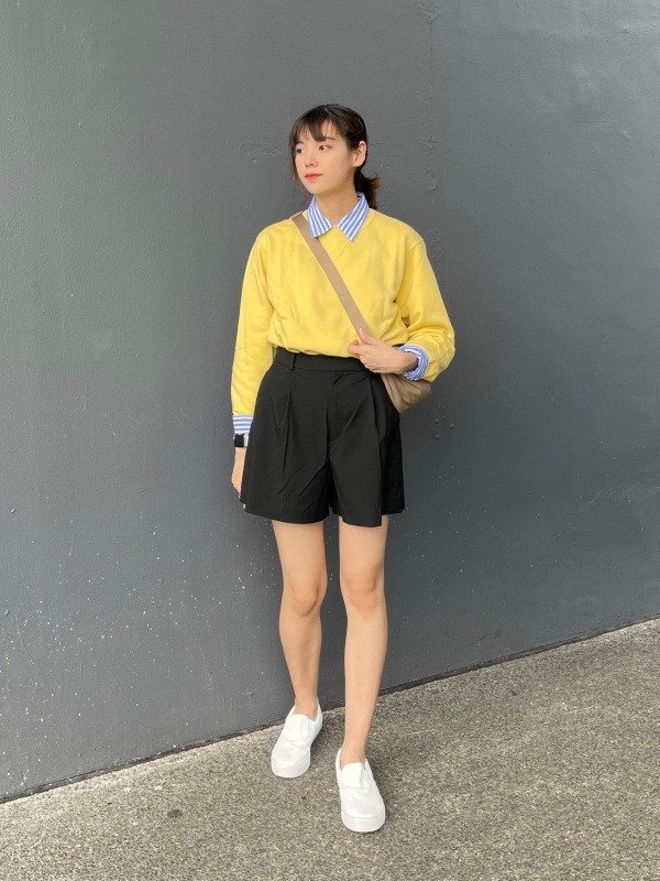 Uniqlo cheap black shorts