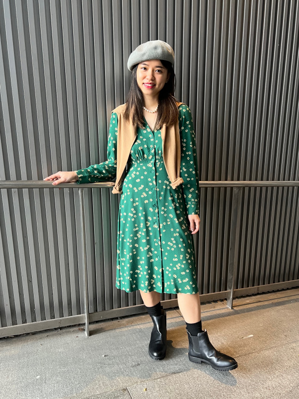 Check styling ideas for Printed V Neck Long Sleeve Flare Dress