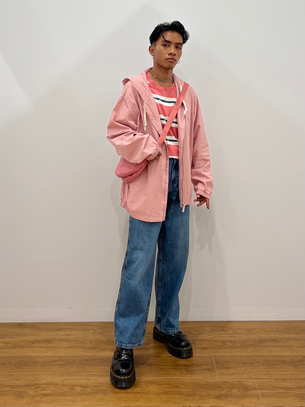 Check styling ideas for「Oversized Striped Half Sleeve TShirt」 UNIQLO IN