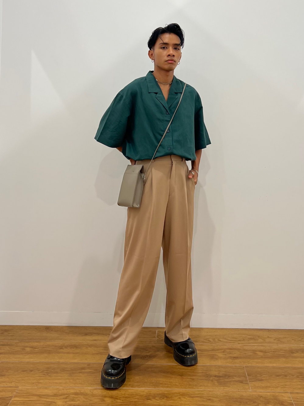 Check styling ideas for「Pleated Wide Pants」