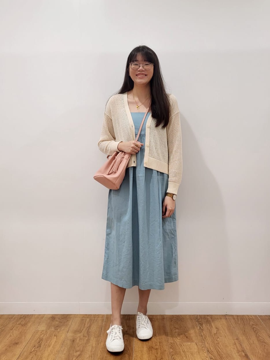 Check styling ideas for「Linen-Blend Gathered Camisole Dress