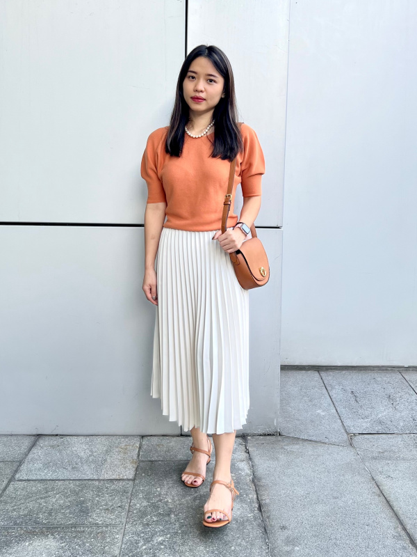 Pleated skirt 2024 uniqlo indonesia