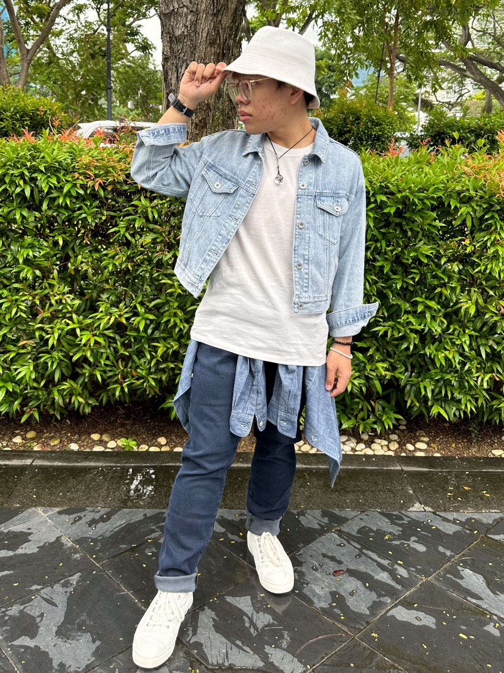 Check styling ideas for「EZY Ultra Stretch Jeans」