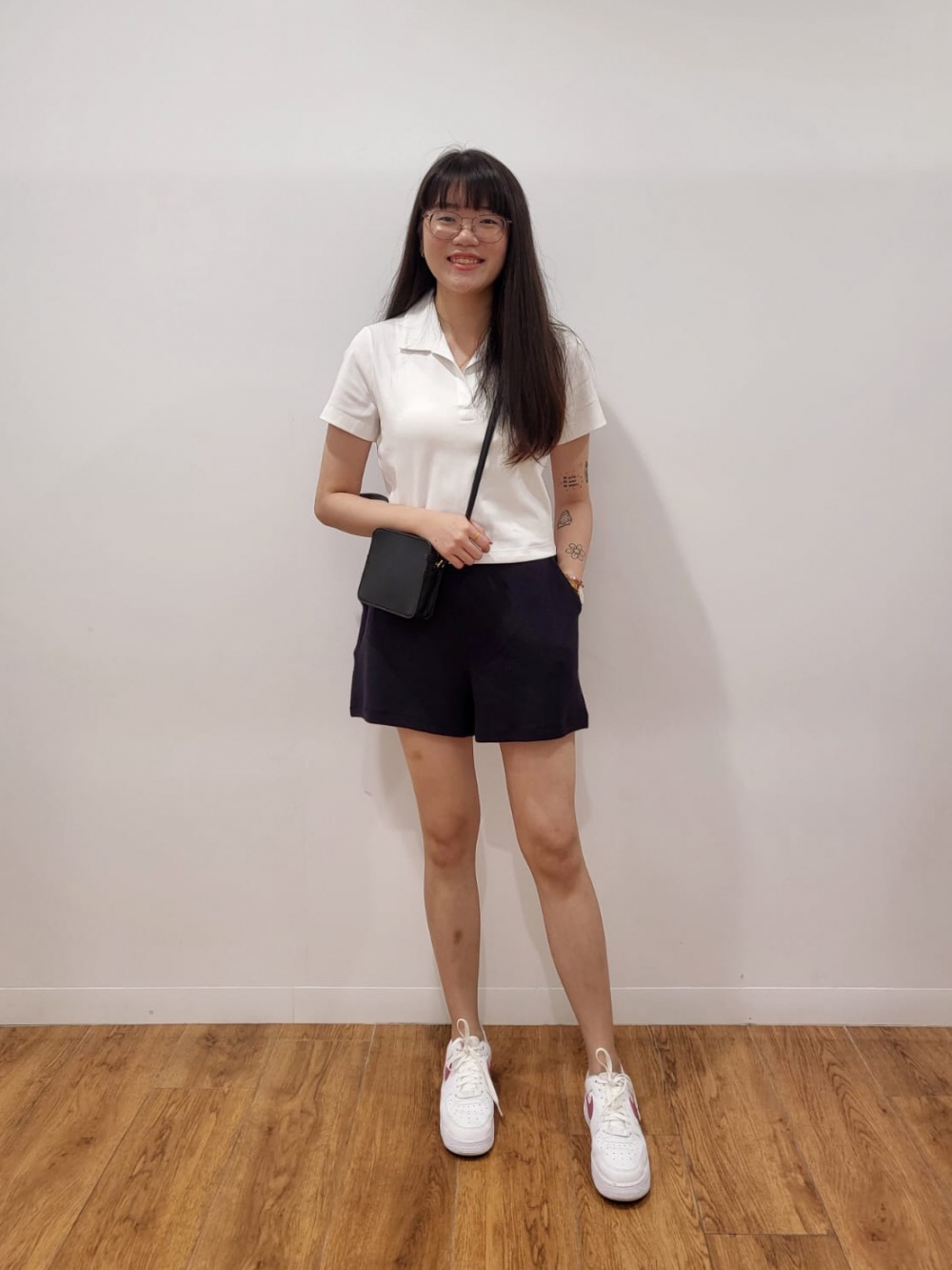 Cropped polo shirt store outfit