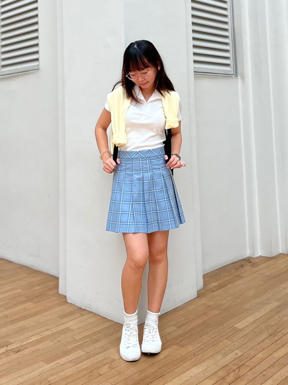 Check styling ideas for「Pleated Mini Skirt、Seamless Half