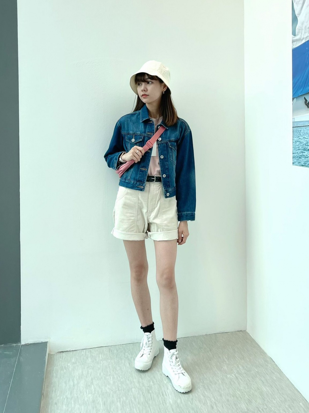Check styling ideas for「Denim Short Jacket、Ribbed Square Neck Cropped  T-Shirt」