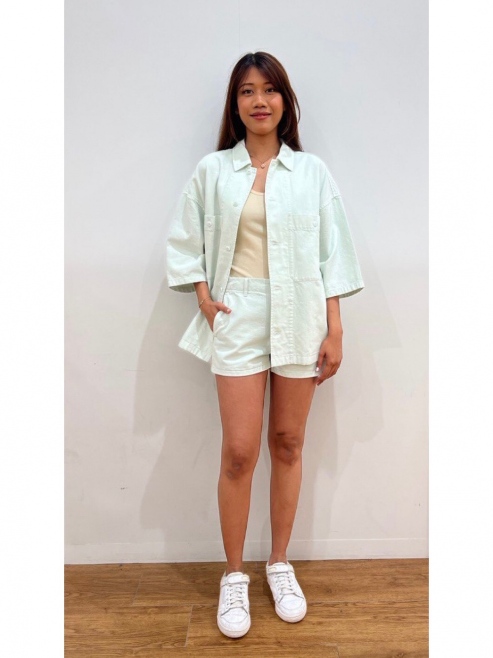 Check styling ideas for「U Tailored Jacket、U AIRism Cotton Short