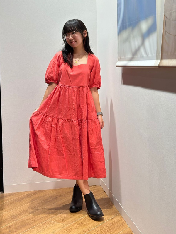 Uniqlo store red dress