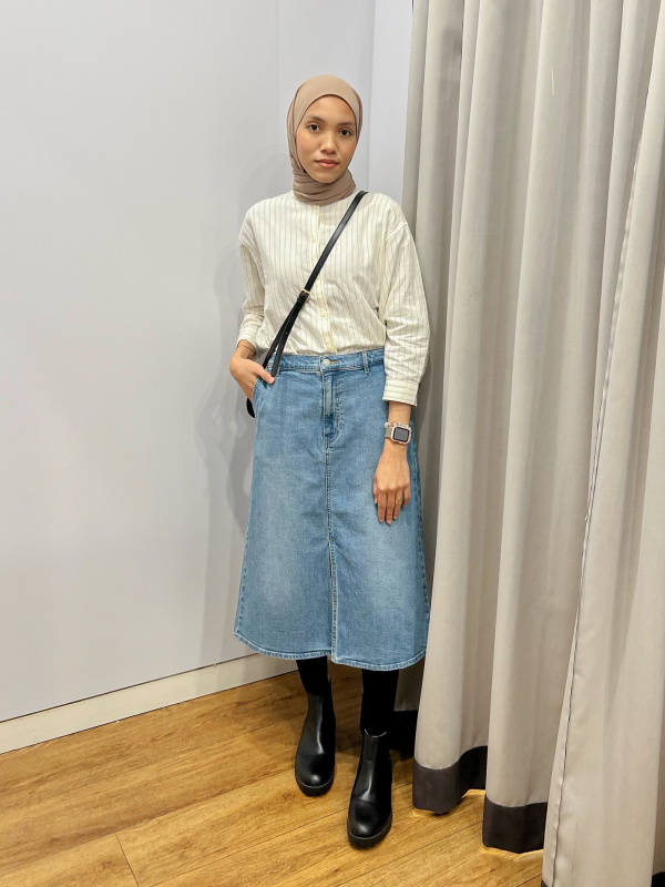 Uniqlo 2024 denim skirt