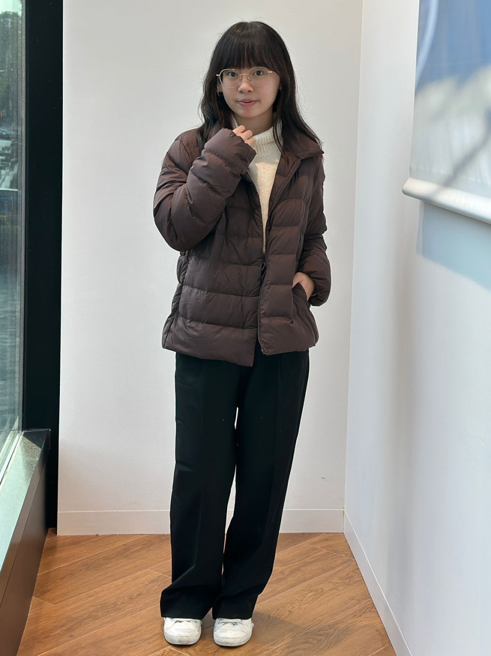 Uniqlo women's ultralight on sale down hooded coat