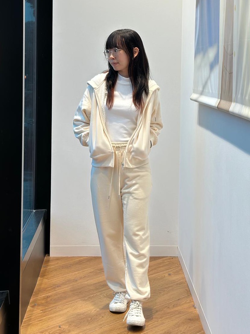 Check styling ideas for「Sweat Pants (Co-ord)、Ultra Light Down