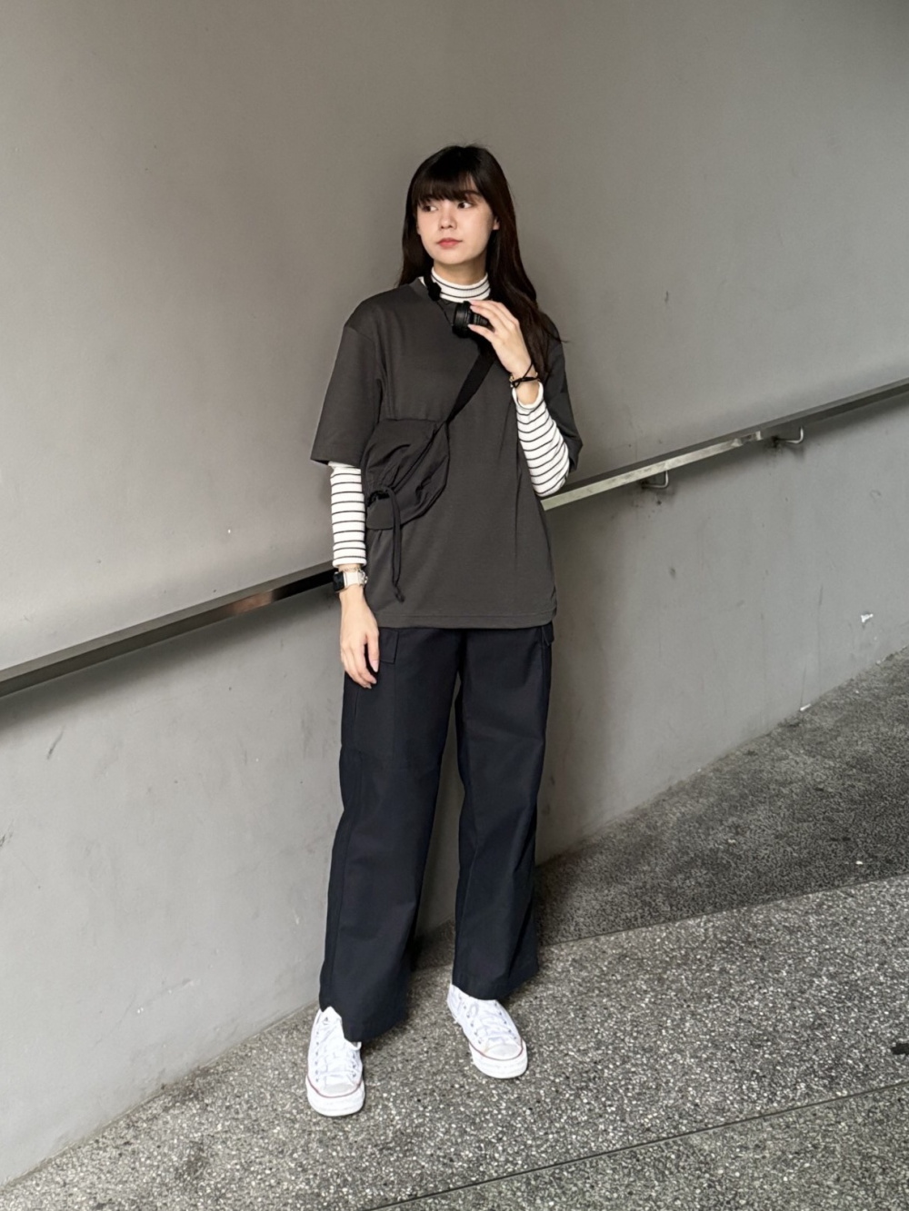 Check styling ideas for「Denim Wide Straight Cargo Pants、Drawstring Bag  (Small)」