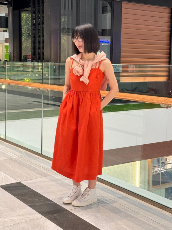 uniqlo orange linen dress Uniqlo 'very flattering' new in linen dress is 'easy to wear' and 'perfect  for summer'