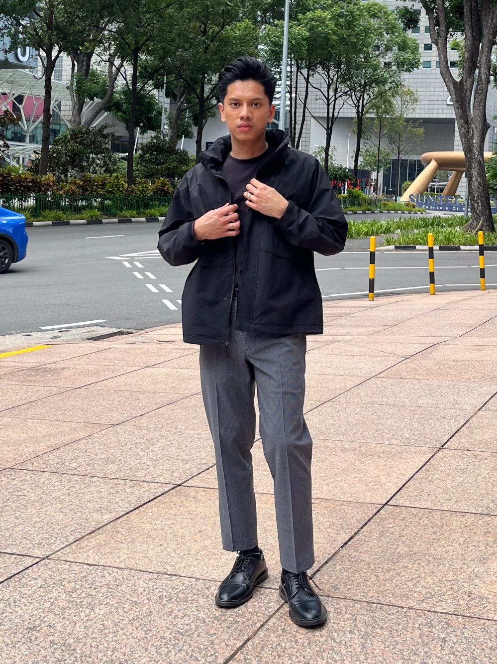 UNIQLO Windproof Stand Blouson Hooded Water-Repellent Men