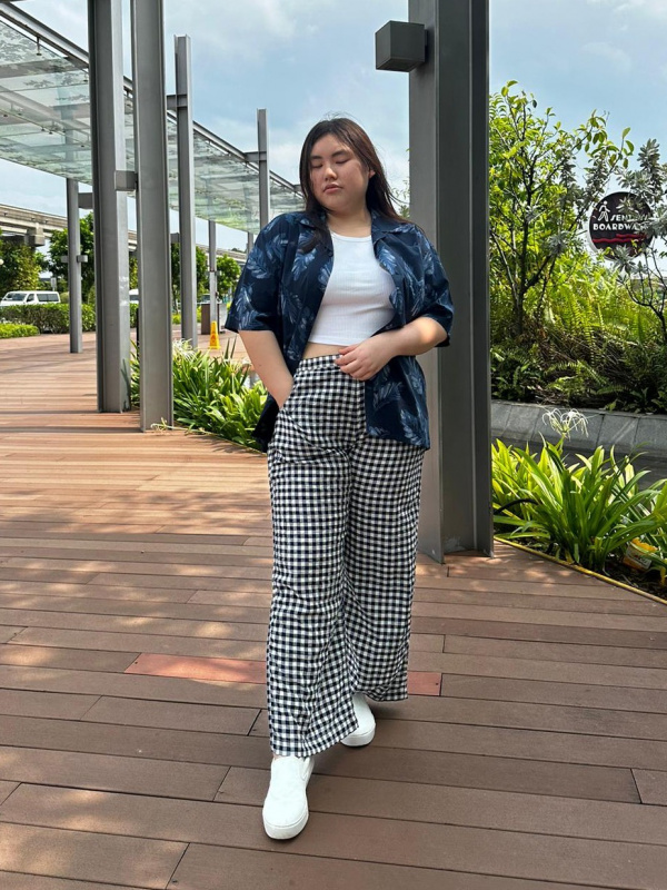 CHECK STYLING IDEAS FOR RIBBED CROPPED TANK TOP PRINTED OPEN COLLAR SHORT SLEEVE SHIRT UNIQLO SG
