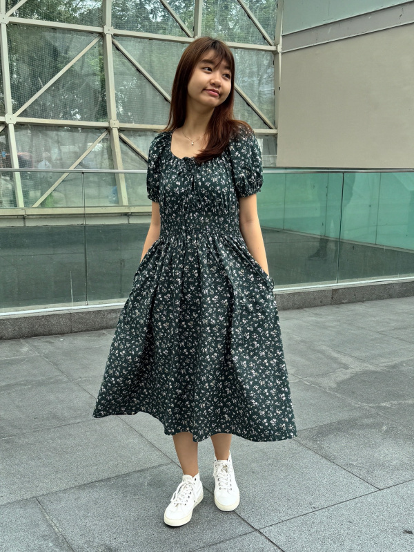 Check styling ideas for「Volume Sleeve Dress | Printed」｜UNIQLO VN