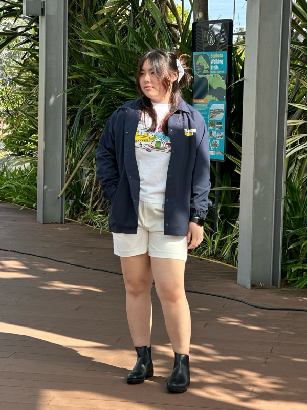 WOMEN'S LOUVRE X UTGP UT (SHORT SLEEVE GRAPHIC T-SHIRT) | UNIQLO SG