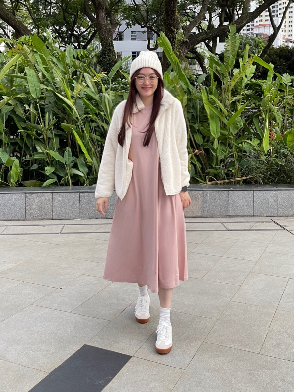 Check styling ideas forAIRism Cotton Short Sleeve T-shirt Dress| UNIQLO SG