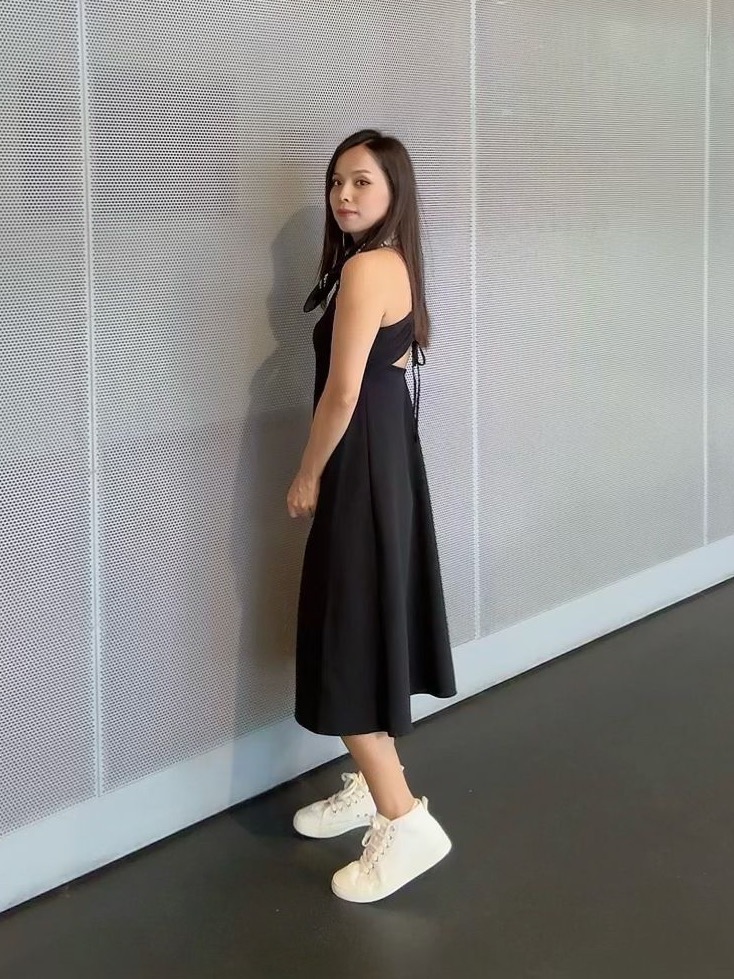 Check styling ideas forCrepe Jersey Bra Camisole Dress| UNIQLO SG